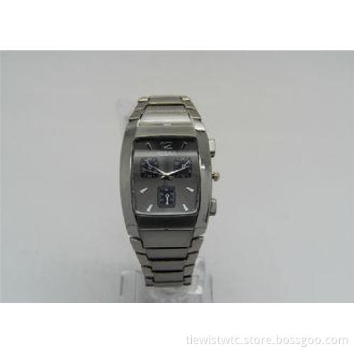 Personalized steel strap Alloy Wrist Watch PNP and oil pain